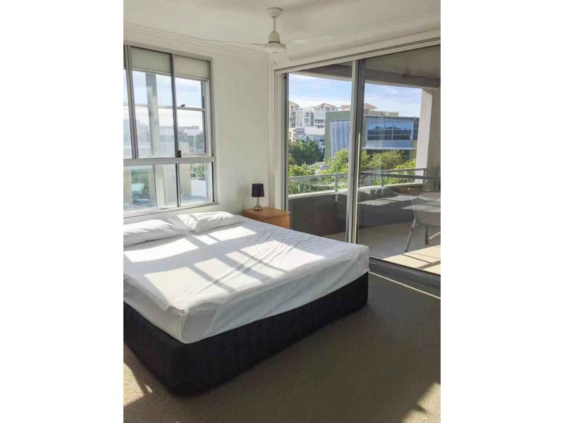 19/228 Varsity Parade, Varsity Lakes QLD 4227