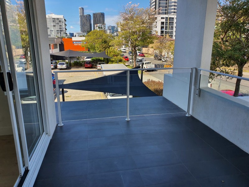 418/8 Bank Street, West End QLD 4101