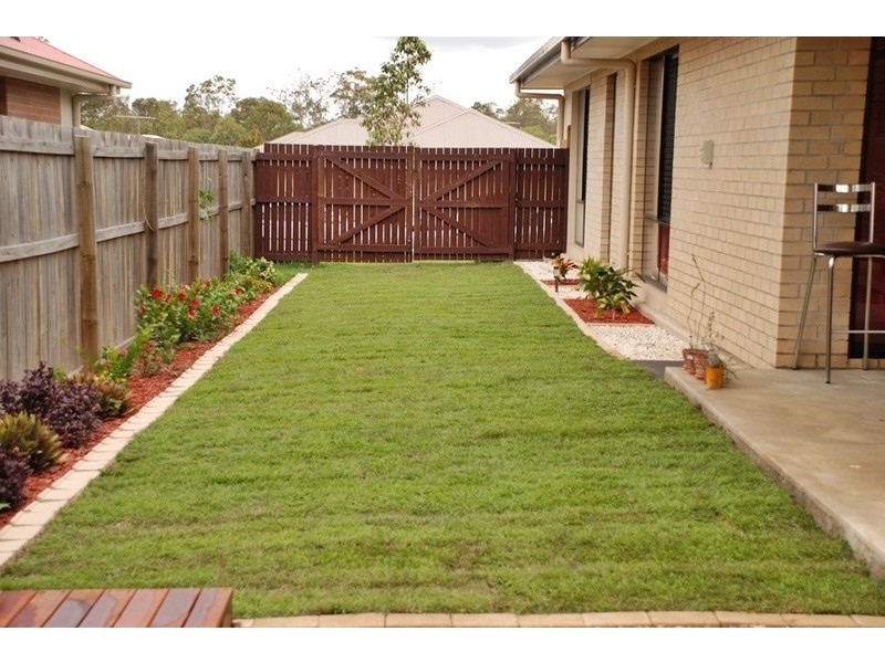 13 Dily St, Hillcrest QLD 4118