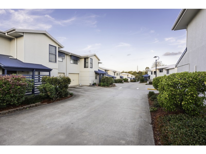 Kearneys Spring QLD 4350