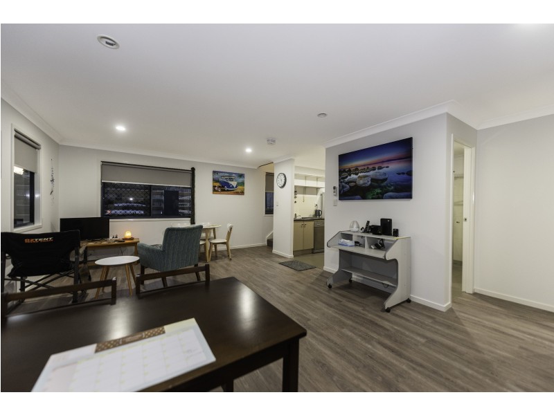 Kearneys Spring QLD 4350