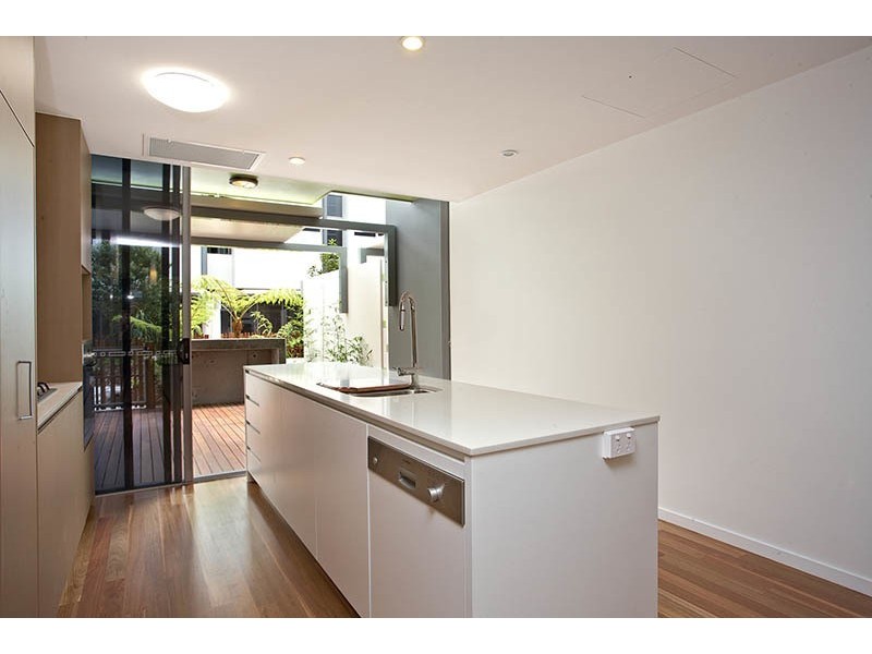 9w/28 Cordelia St, South Brisbane QLD 4101