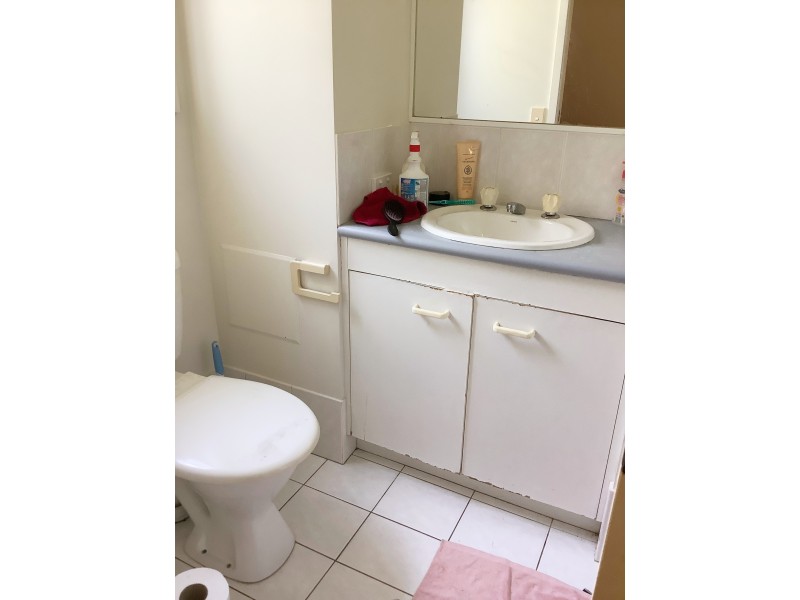 16-18 Lloyd Street, Southport QLD 4215