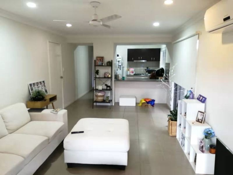9 Hopman way, Springfield Lakes QLD 4300