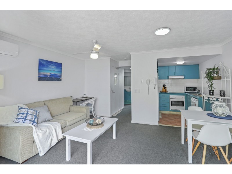 10/193-197 Surf Parade, Surfers Paradise QLD 4217