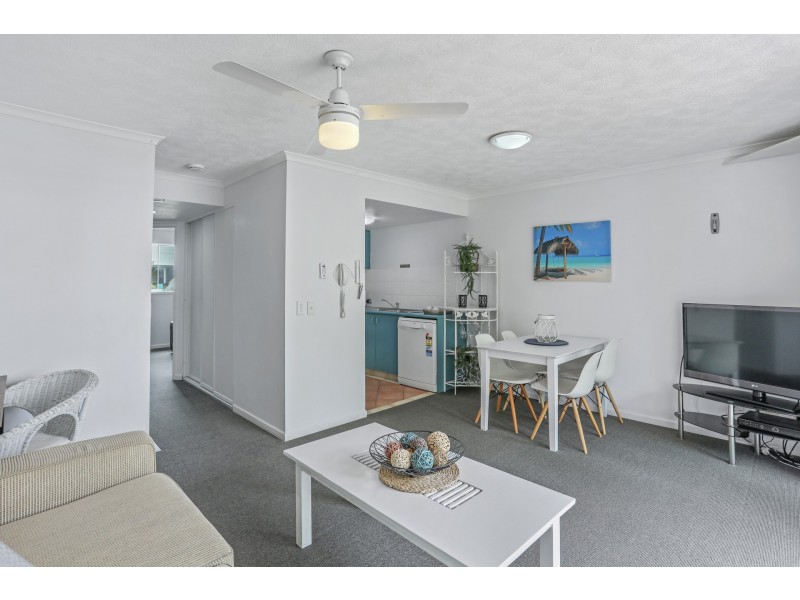 10/193-197 Surf Parade, Surfers Paradise QLD 4217