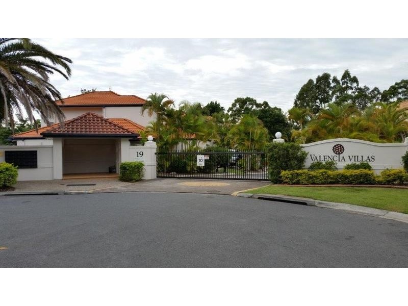 22/19 Harrow Pl, Arundel QLD 4214