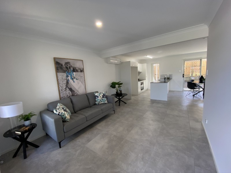 49/7 juxgold avenue, Collingwood Park QLD 4301