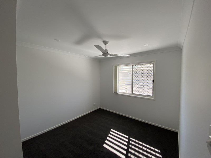 49/7 juxgold avenue, Collingwood Park QLD 4301
