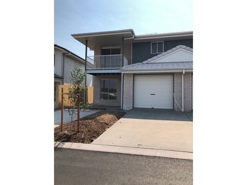 49/7 juxgold avenue, Collingwood Park QLD 4301