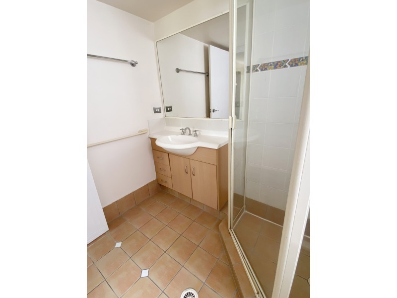 8-10 Lloyd Street Southport, Southport QLD 4215