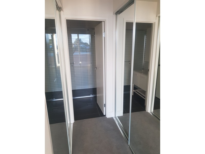 206/8 Bank Street, West End QLD 4101