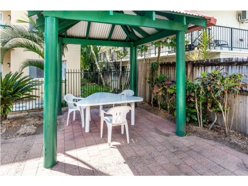 191 McLeod Street, Cairns North QLD 4870