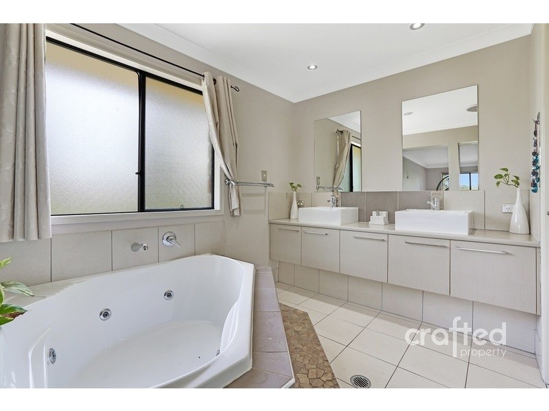 20 Bronzewing Court, Greenbank QLD 4124