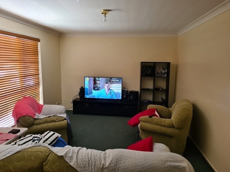 3 Virosa Court, Regents Park QLD 4118