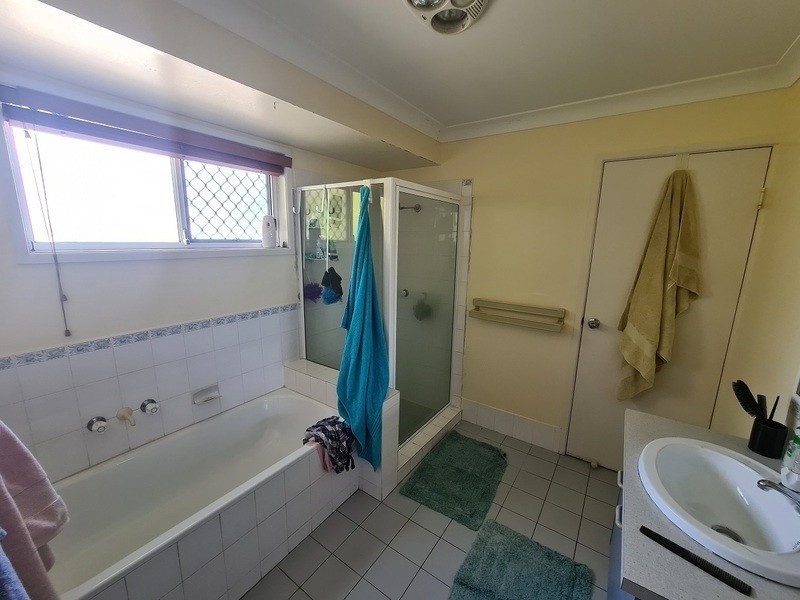 3 Virosa Court, Regents Park QLD 4118