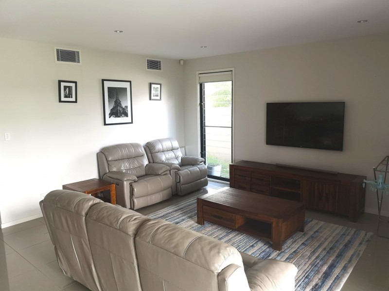 3041 Forest Hills, Hope Island QLD 4212