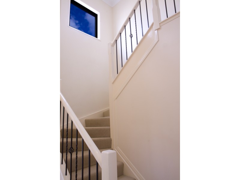 2/132 Kate street, Carina QLD 4152