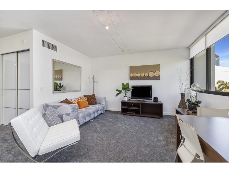 2422/40 MERIVALE ST, South Brisbane QLD 4101