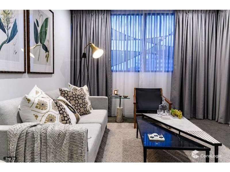 205/19 Deshon street, Woolloongabba QLD 4102