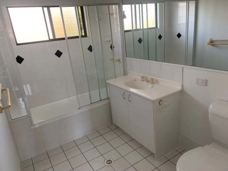 2/247 Mooroondu Road, Thorneside QLD 4158