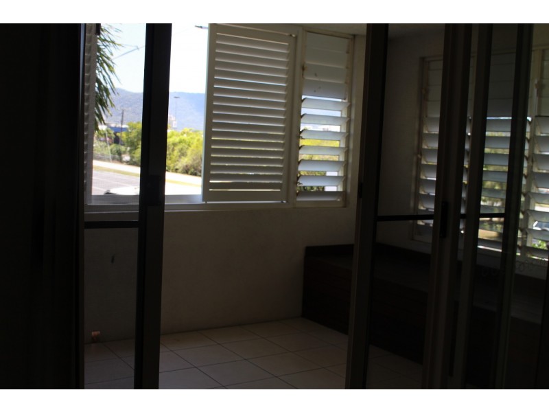 1431/164 spence street, Bungalow QLD 4870