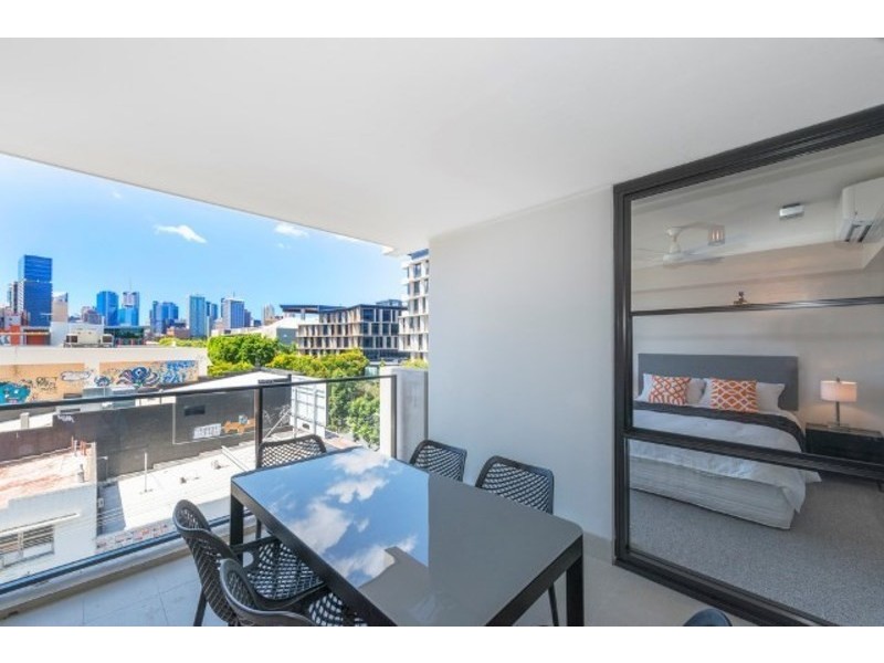 22/125 Melbourne st, South Brisbane QLD 4101