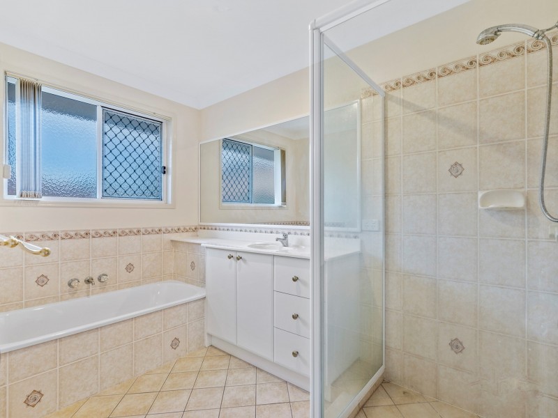 6 Forgione Court, Calamvale QLD 4116