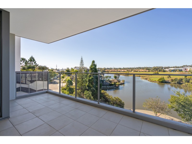 21B/129-133 Laver Drive, Robina QLD 4226