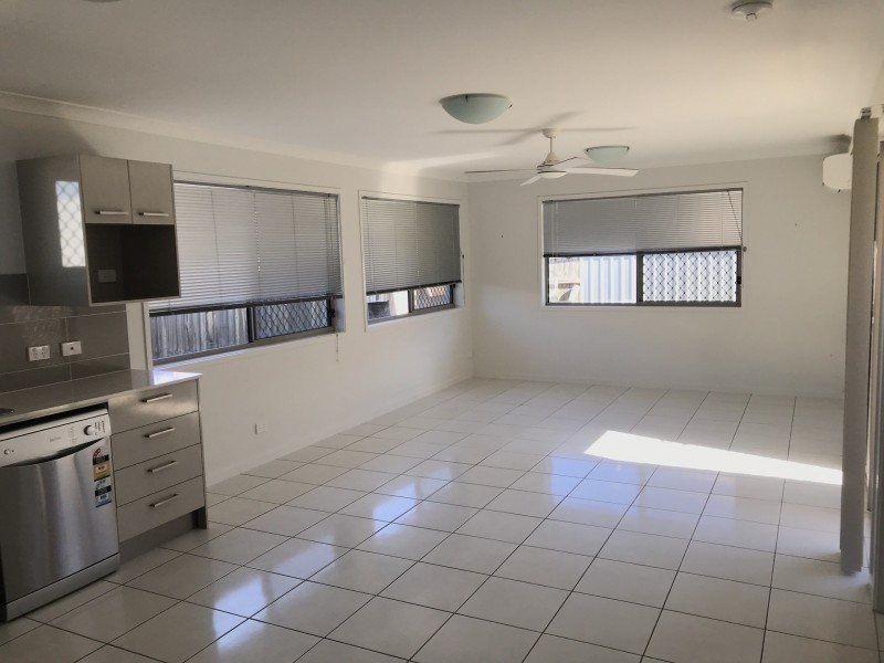 14 Prince George Street, Holmview QLD 4207