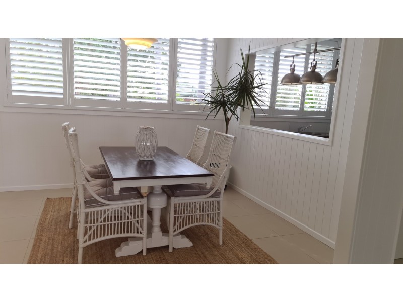 22A Penguin Parade, Burleigh Heads QLD 4220