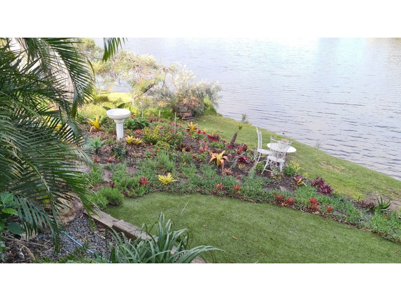 22A Penguin Parade, Burleigh Heads QLD 4220