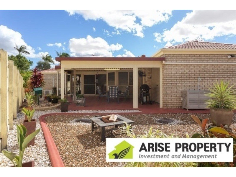 10 Poinciana Pl, Eight Mile Plains QLD 4113