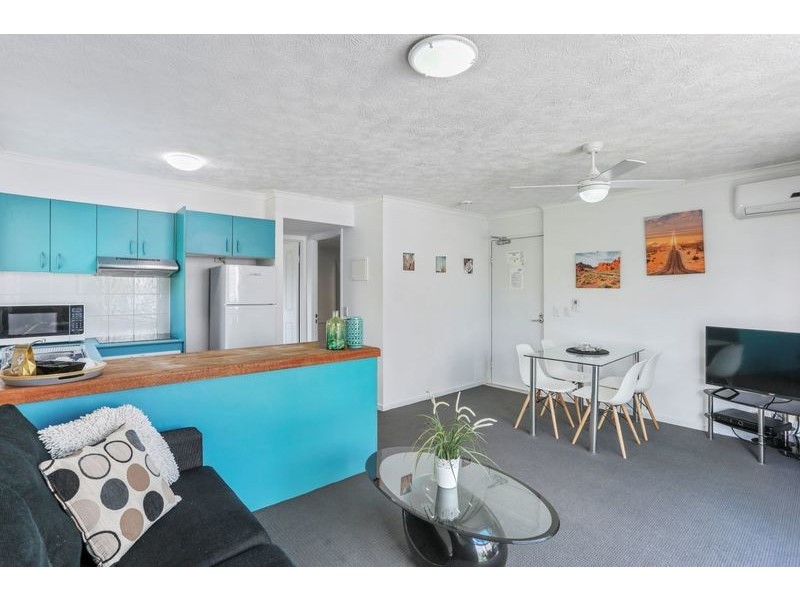 18/193-197 Surf Parade, Surfers Paradise QLD 4217