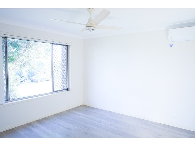 15 wivenhoe pl, Runcorn QLD 4113