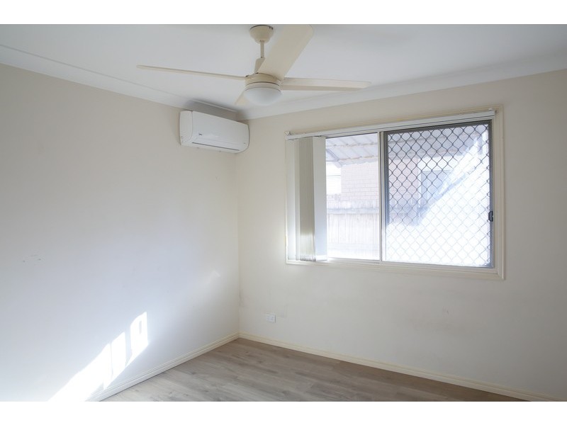 15 wivenhoe pl, Runcorn QLD 4113