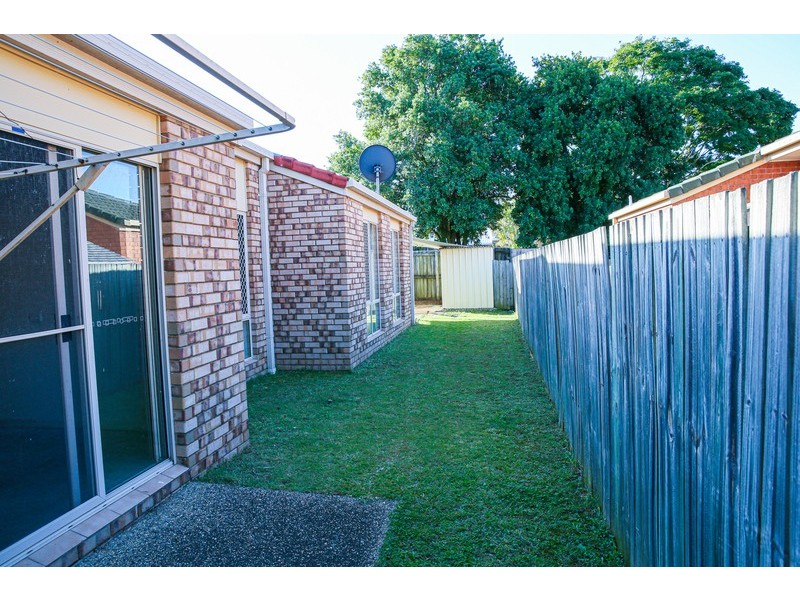 15 wivenhoe pl, Runcorn QLD 4113