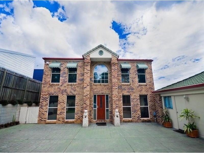 405 Kessels Road, Robertson QLD 4109