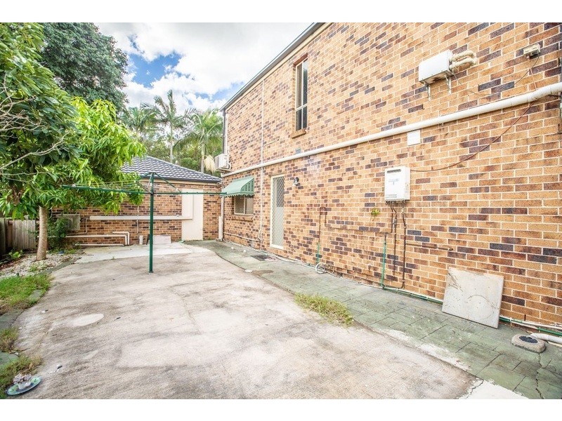 405 Kessels Road, Robertson QLD 4109