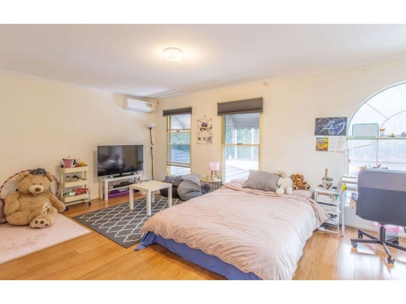 405 Kessels Road, Robertson QLD 4109