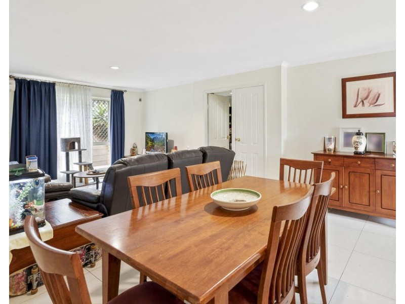 405 Kessels Road, Robertson QLD 4109