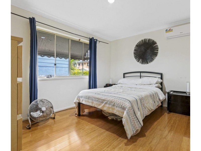 405 Kessels Road, Robertson QLD 4109