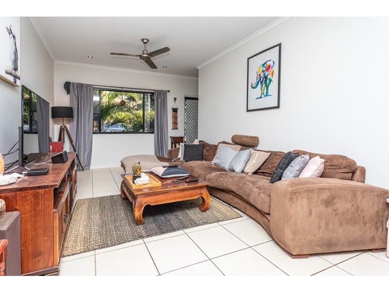 1/25 Abell Road, Cannonvale QLD 4802