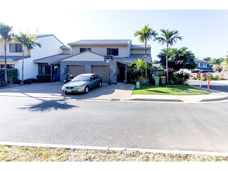 1/25 Abell Road, Cannonvale QLD 4802