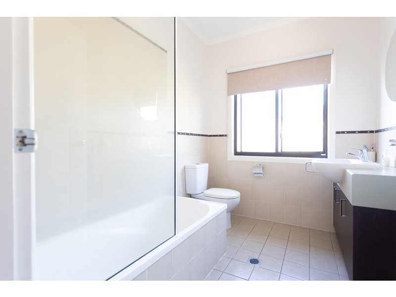 21/25 Abell Road, Cannonvale QLD 4802