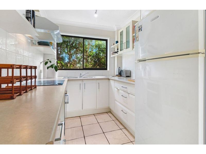 3/156 Frank Street, Labrador QLD 4215