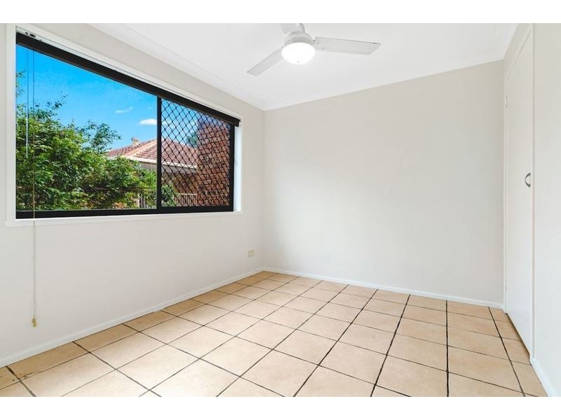 3/156 Frank Street, Labrador QLD 4215
