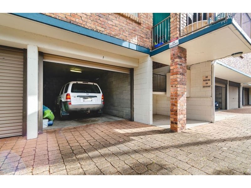 3/156 Frank Street, Labrador QLD 4215