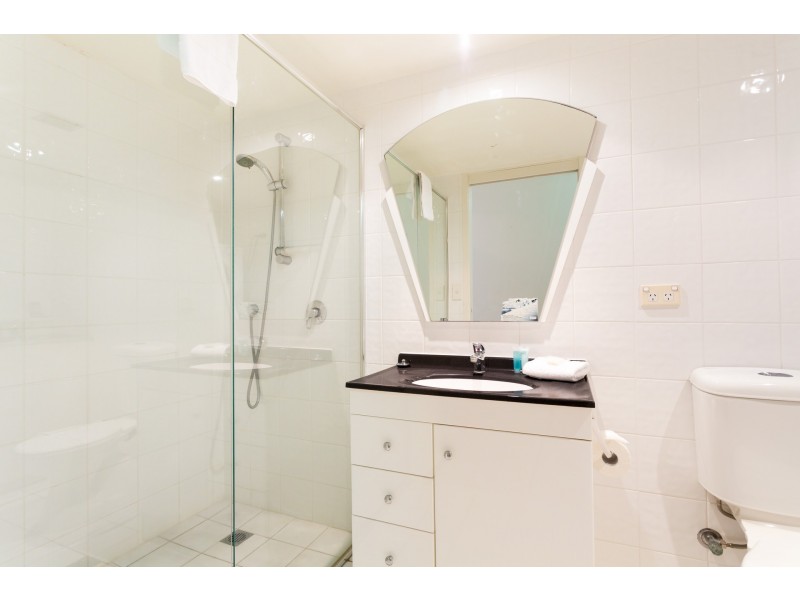 12F/50 Old Burleigh Road, Surfers Paradise QLD 4217