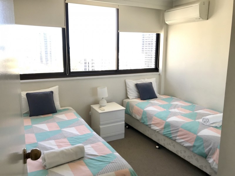 12F/50 Old Burleigh Road, Surfers Paradise QLD 4217